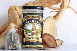 What are the local specialties in Malaysia? What is the must-buy list?