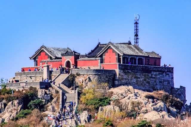 Mount Tai Travel Guide: Enjoying the Beautiful Scenery