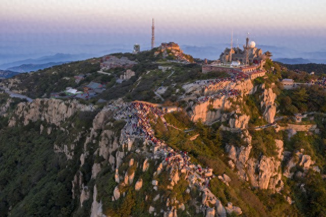 Mount Tai Travel Guide: Enjoying the Beautiful Scenery