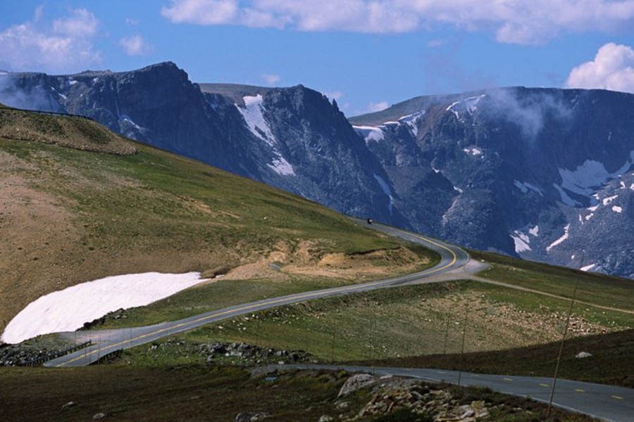 Places to visit in America: The 10 Most Breathtakingly Beautiful Road Trips in America