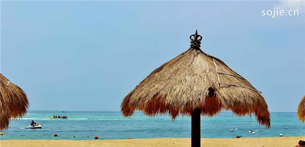 indonesia kuta beach: Indonesia's top ten tourist attractions